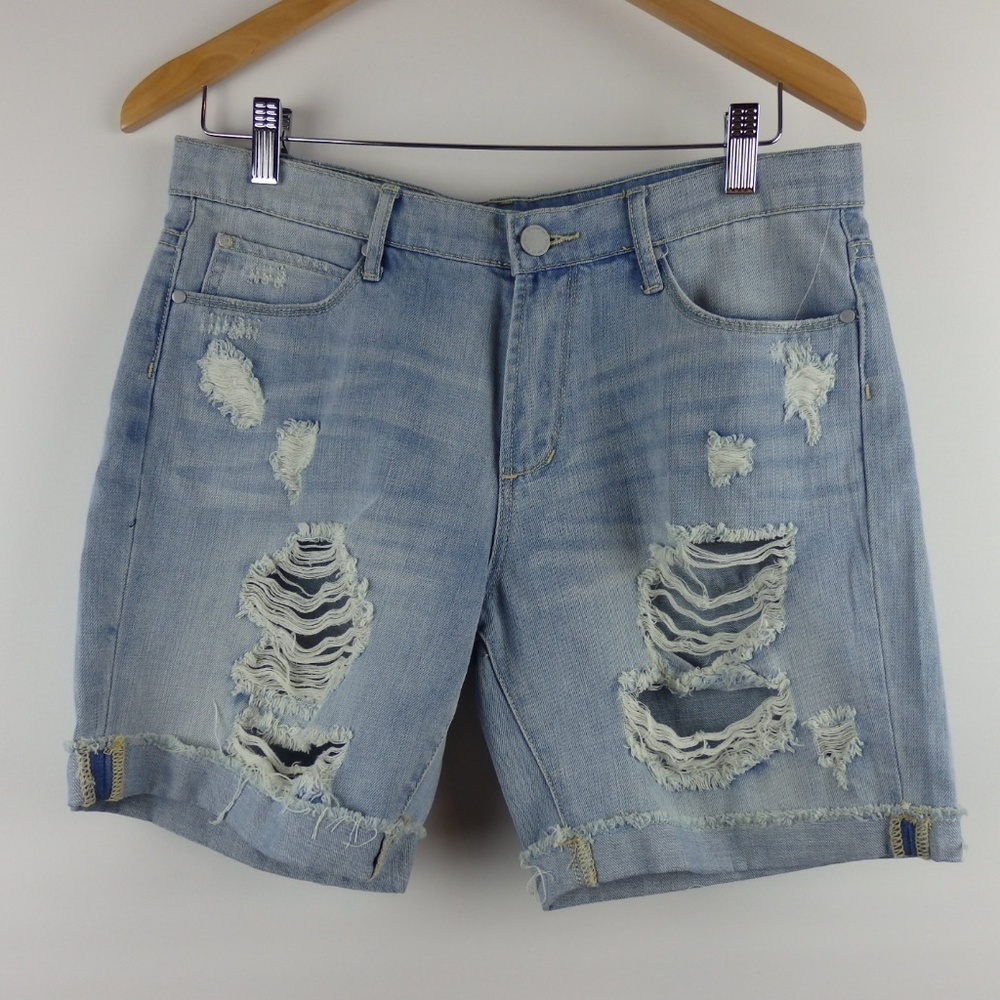 ARTICLES OF SOCIETY Nadine Ripped Distressed Boyfriend Jean Denim Shorts Size 28 - Picture 2 of 7